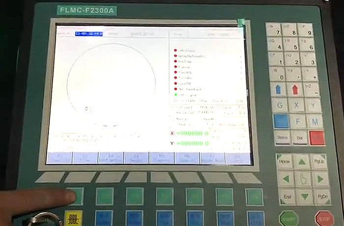 1530 200A plasma with drilling attachment and oxygen cutting