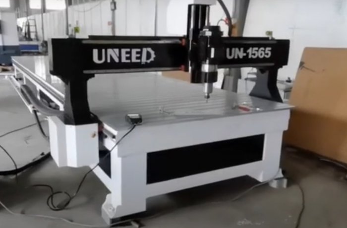 UN1565 CNC ROUTER