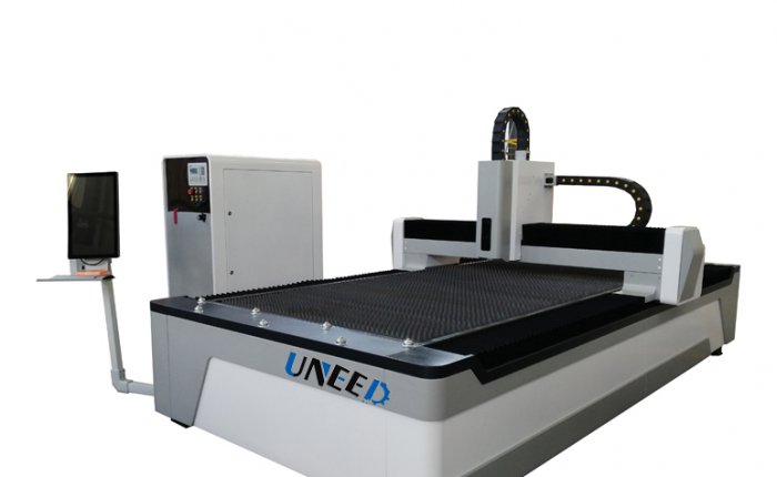 Fiber laser cutting machine UN1530 1KW ready to deliver